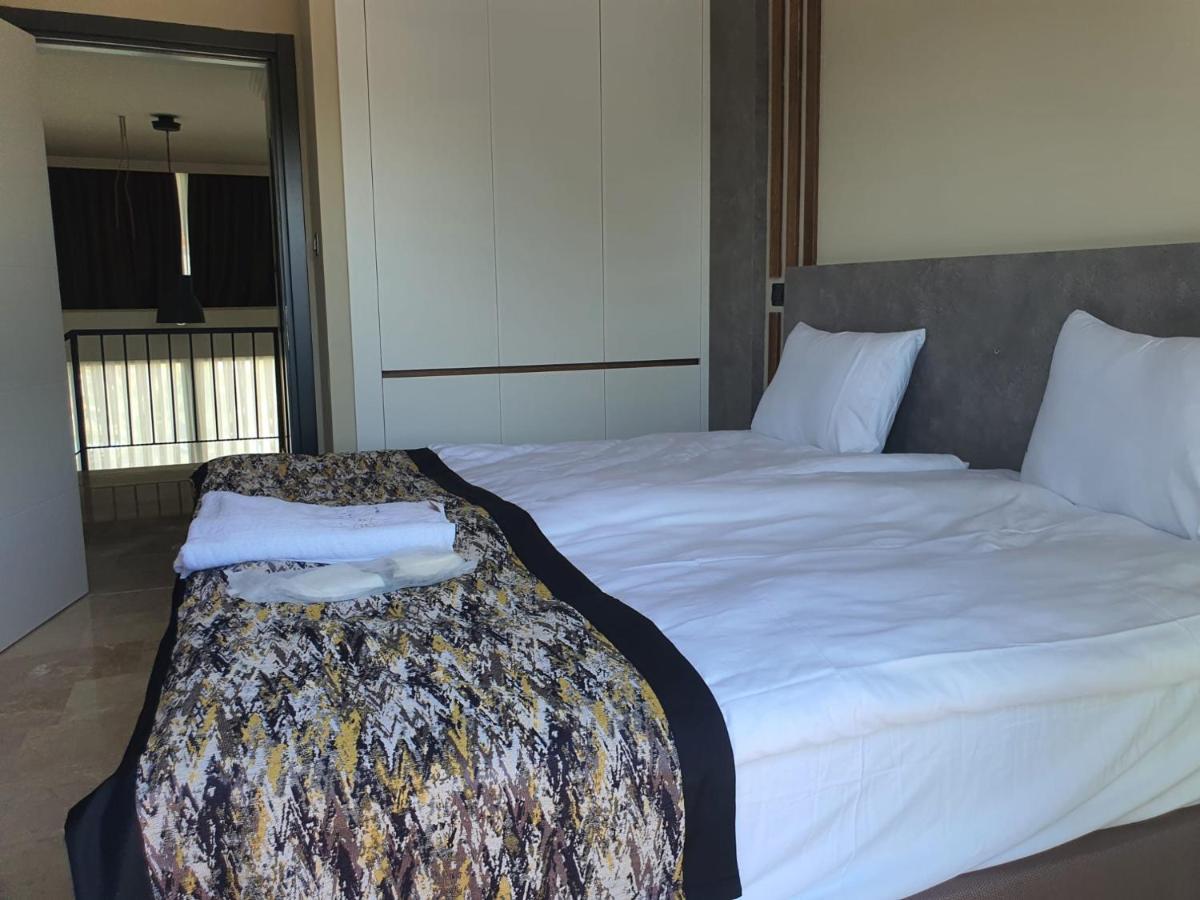 Luxury Hotel Room W Pool Near Beach In Kyrenia Kyrenia (Northern Cyprus) Quarto foto